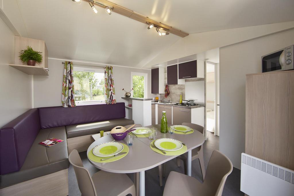 Camping La Sousta**** Remoulins Eksteriør bilde