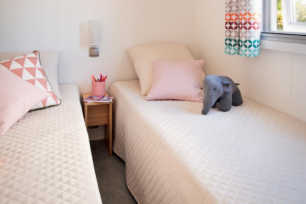 Camping La Sousta**** Remoulins Eksteriør bilde
